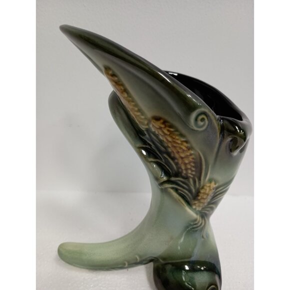 Vintage Hull Pottery USA Pine & Parchment Cornucopia Vase Mid Century Modern - Picture 2 of 8